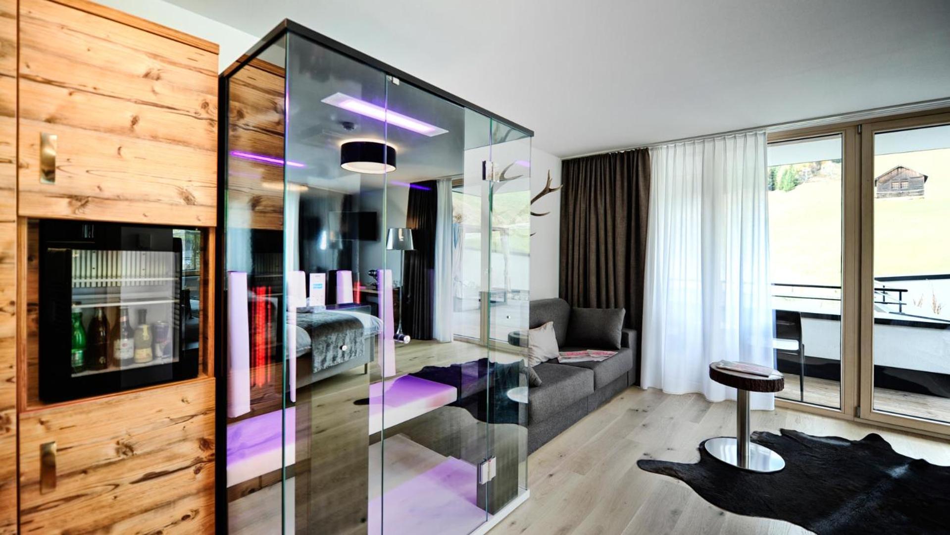 Alps Lodge Fiss Room photo