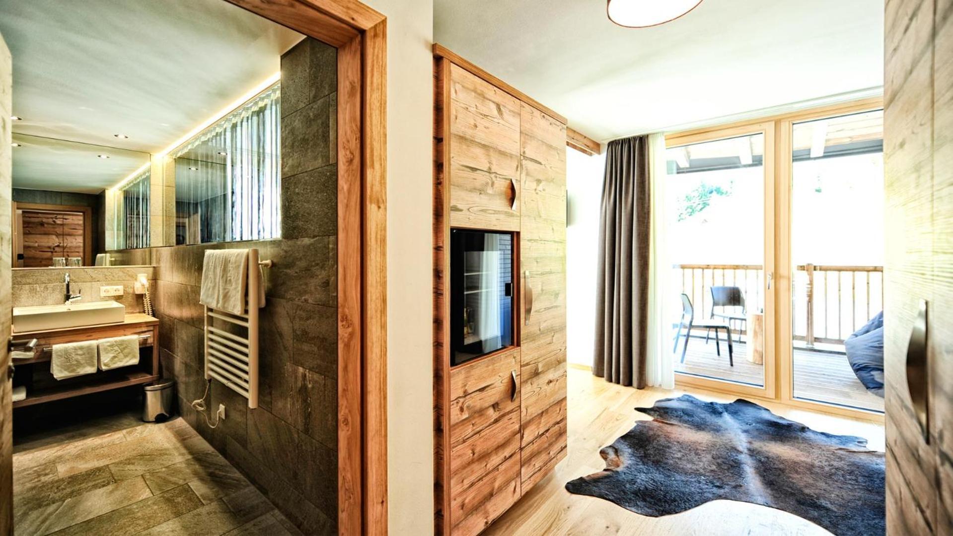 Alps Lodge Fiss Room photo